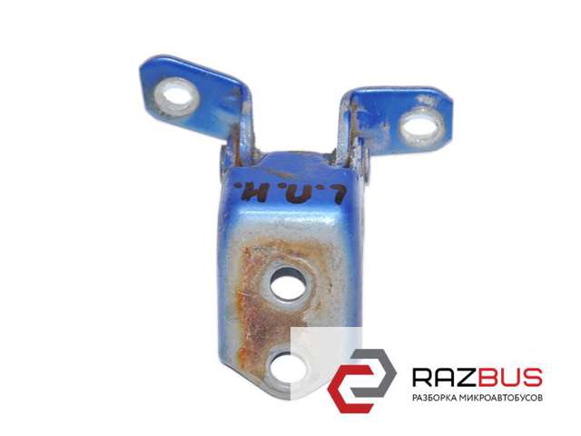 Петля водійських дверей D46158210A MAZDA