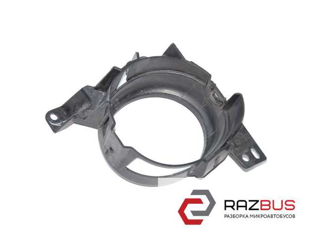 Кріплення протитуманки правої GHR451684A MAZDA