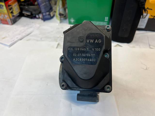 Блок дросельної заслінки 03L128063R VAG