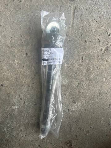 Рульова рейка 104483100H TESLA