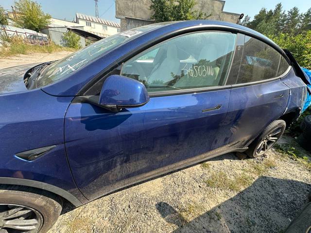 Двері кабіни 1505460E0A Tesla Model