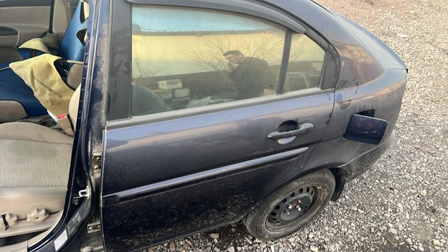 Скло задніх дверей, лівих 834111E011 HYUNDAI