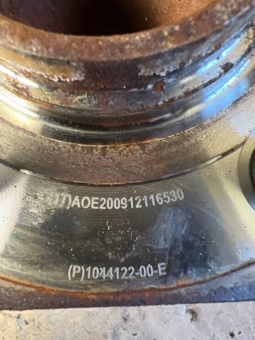 Колеса і маточини 104412200E TESLA