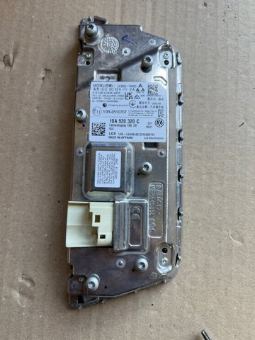 Приладова дошка-щиток приладів 10A920320C VAG