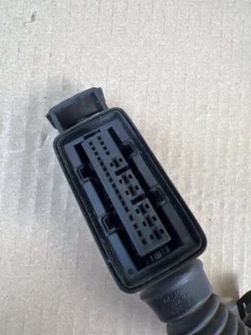 Джгут проводів задніх дверей 11A970404 VAG