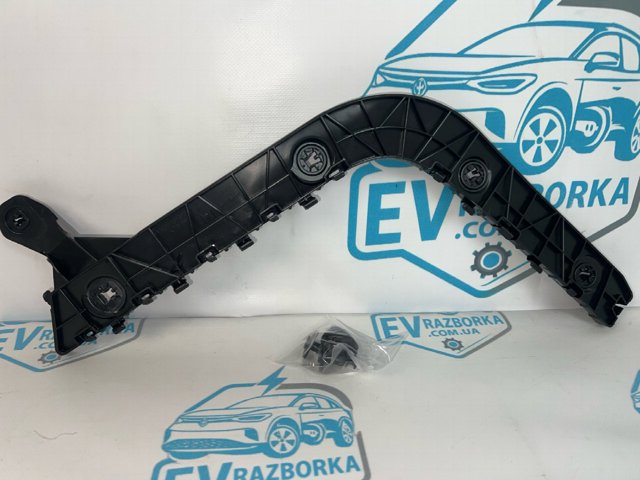 Кронштейн бампера заднього, зовнішній правий 149404400A TESLA