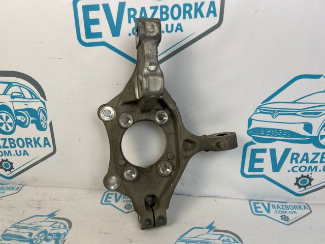 Цапфа поворотна права 51711KL000 HYUNDAI