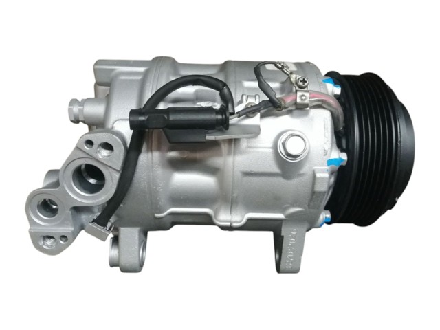 Компресор кондиціонера 6822847 BMW