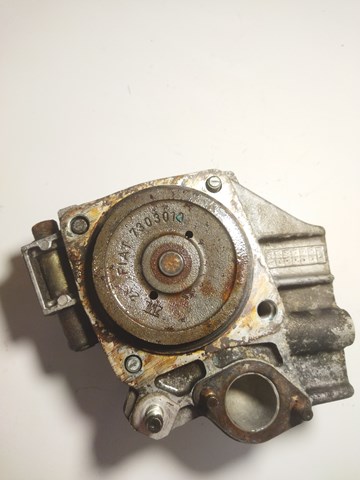 Насос охолоджуючої рідини 504083122 FIAT