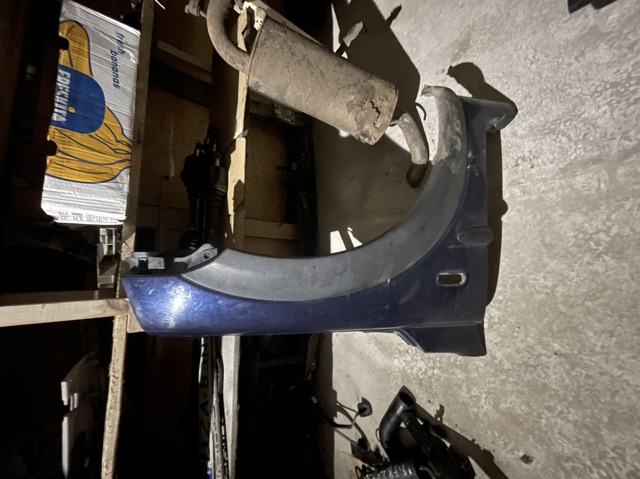 Переднє праве крило ASB490120 LAND ROVER