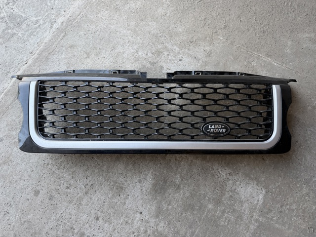 Решітка радіатора DHB500062WWR LAND ROVER