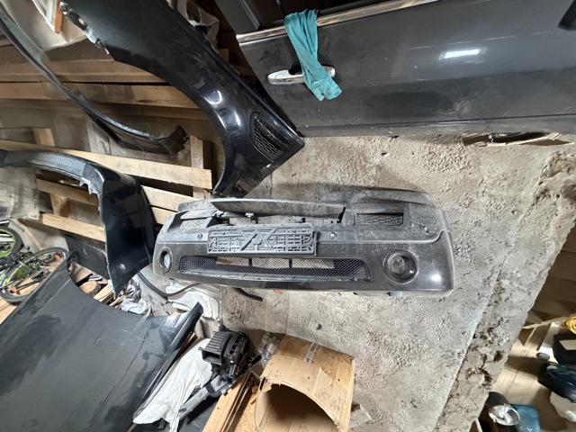 Бампер передній DPB500401LML LAND ROVER