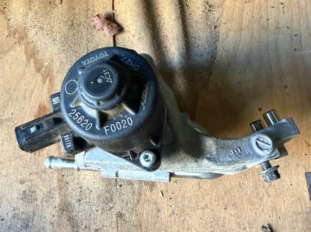 Клапан EGR 25620F0020 TOYOTA