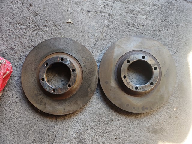 Гальмо дискове переднє 09681710 BREMBO