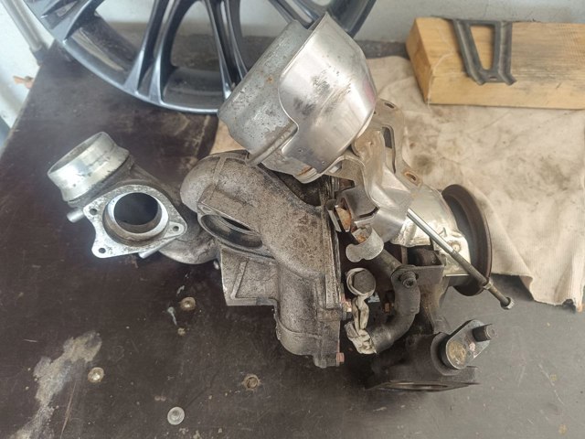 Турбонаддув 11657809863 BMW