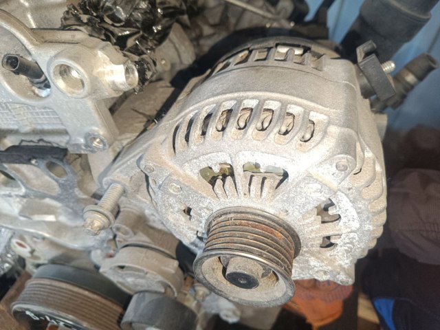 Генератор 12317640132 BMW
