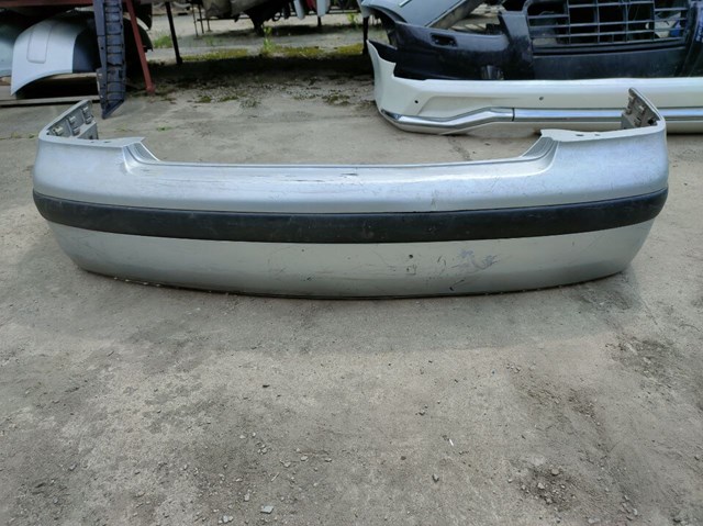 Кожух бампера заднього 1J5807417 VAG