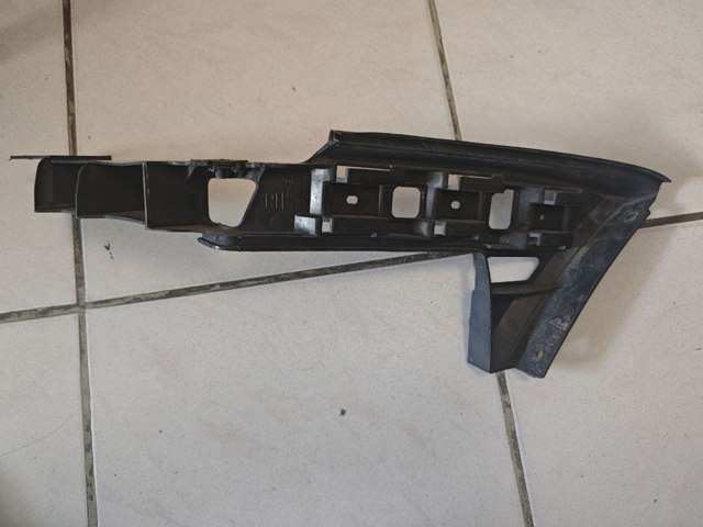 Напрямна заднього бампера, права 1T0807376B VAG