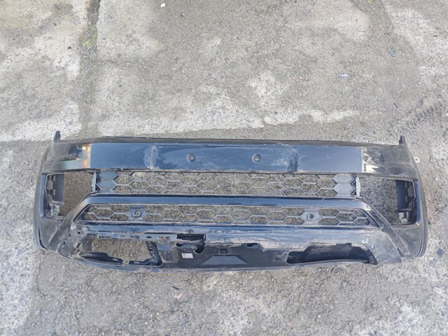 Бампер передній в зборі 2H6807221A VAG