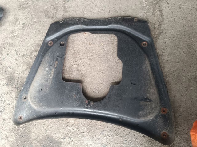 Захист піддона двигуна 31116767084 BMW