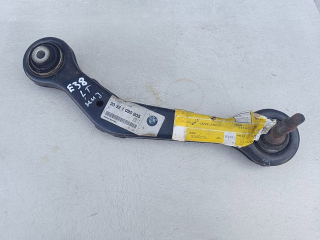 Важіль підвіски задній лівий 33321090905 BMW