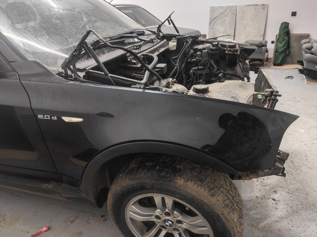 Переднє праве крило 41353405922 BMW