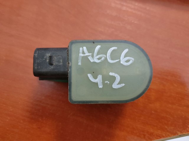Датчик рівня положення кузова, передній 4F0907503 VAG