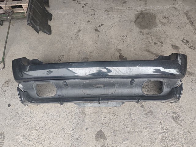 Бампер задній 51128402324 BMW