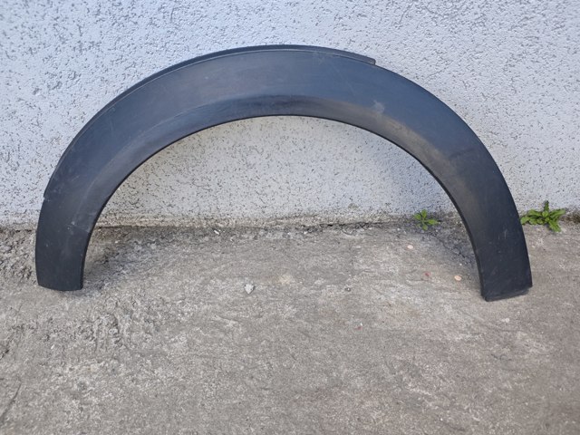 Молдинг арки крила переднього, лівий 51772757209 BMW
