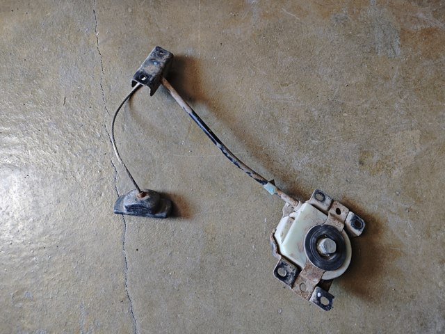 Кронштейн запаски 5190048020 TOYOTA