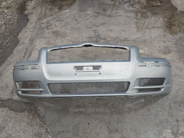 Бампер передній 5211905160 TOYOTA