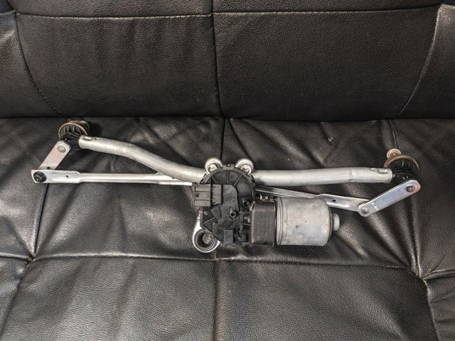 Трапеція склоочисника 61617051669 BMW