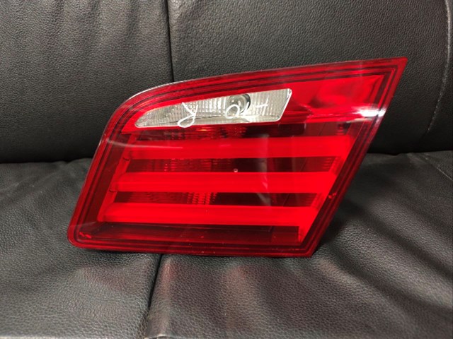 Стоп задній 63217203226 BMW