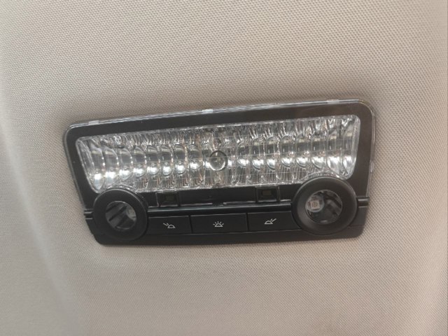 Плафон освітлення кабіни 63319163699 BMW