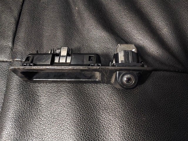 Камера заднього виду 66539240351 BMW