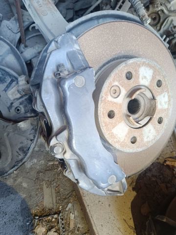 Супорт тормзной 7L6615123T VAG