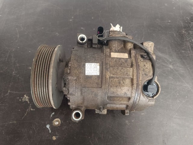 Компресор холодоагенту 7L6820803B VAG