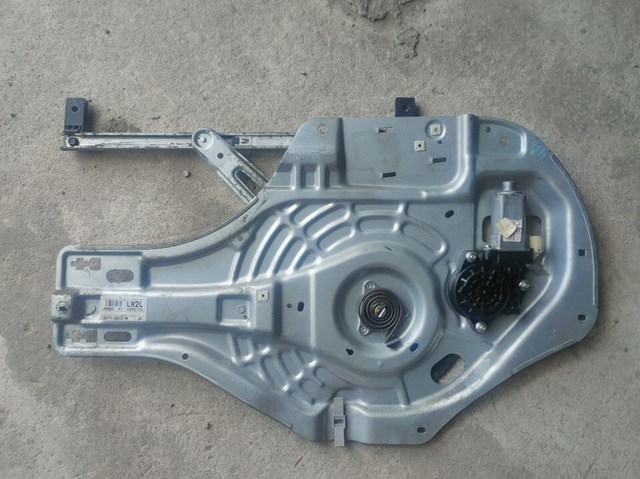 Мотор склопідйомника водійських дверей 824502E000 HYUNDAI