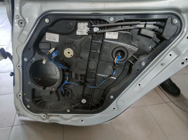 Двигун стеклопод'емника двері задньої, правої 834603X000 HYUNDAI