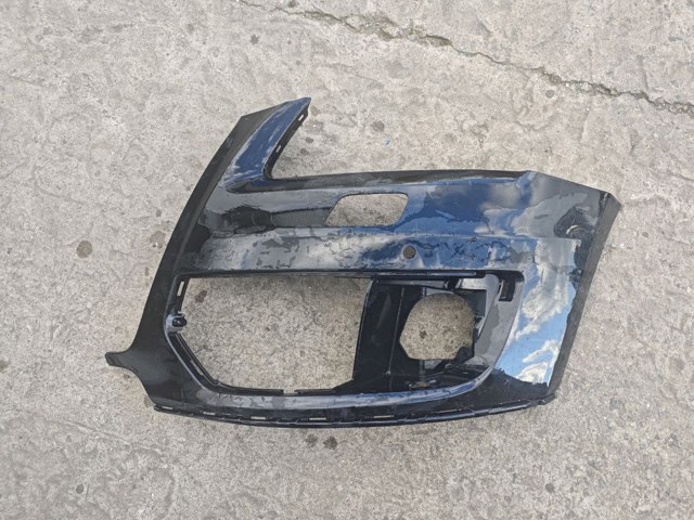 Бампер передній ікло ліве 8R0807437 VAG