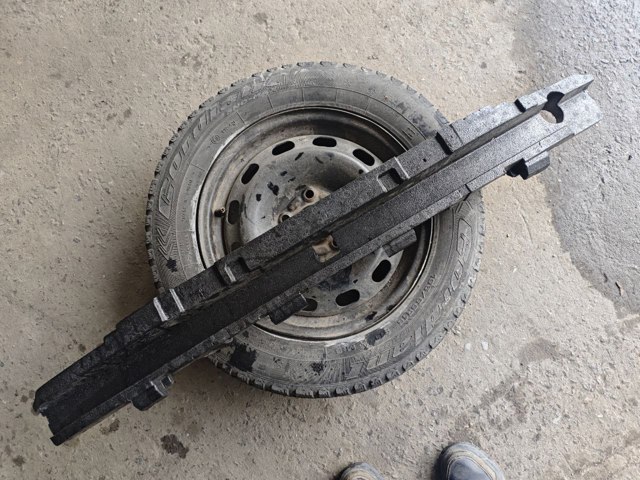 Абсорбер (наповнювач) бампера переднього 9836769980 PEUGEOT
