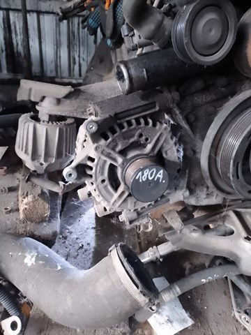Авто генератор A0131549002 MERCEDES