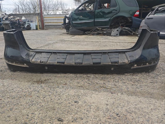 Бампер задній, верхня частина A1668850625 MERCEDES