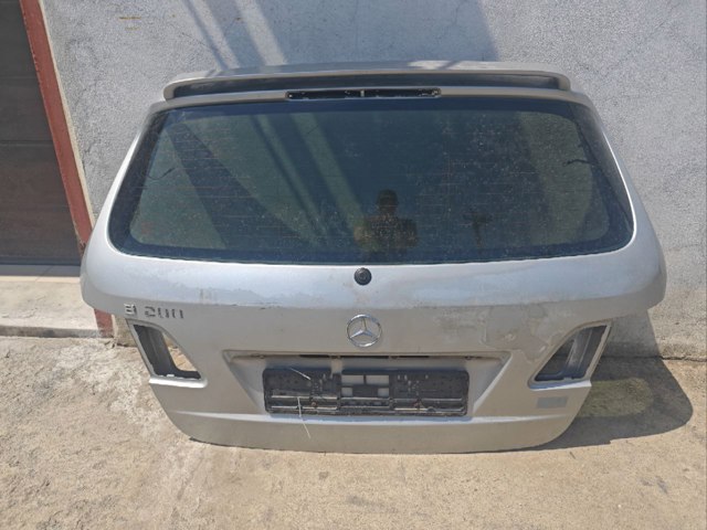 Задні двері багажника A1697400305 MERCEDES