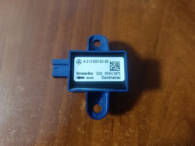 Датчик подушки безпеки A2128205026 MERCEDES