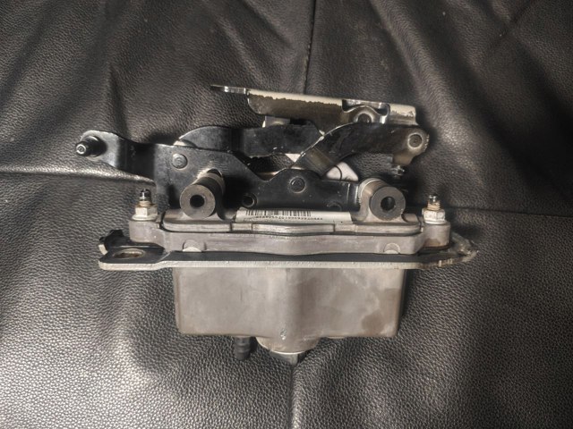 Піропатрон петлі капота A2129066201 MERCEDES