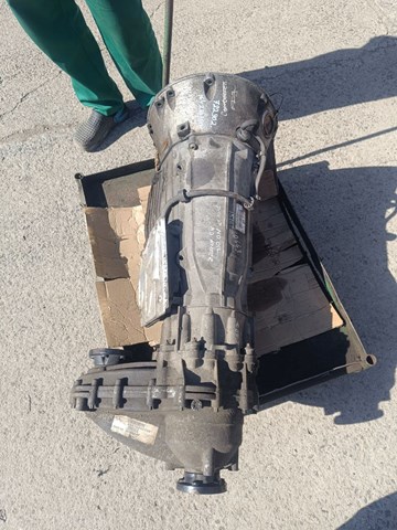 Раздатка (коробка роздавальна) A2512800700 MERCEDES