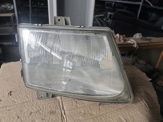 Основна фара - вставка A6388200161 MERCEDES