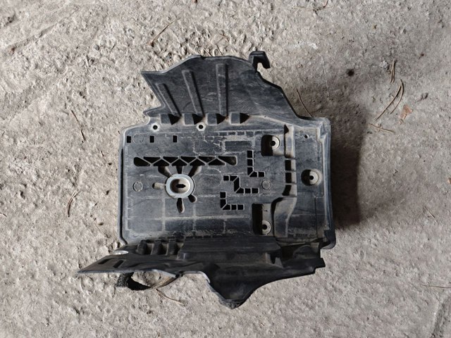 Кріплення / підставка акумулятора LR023753 LAND ROVER