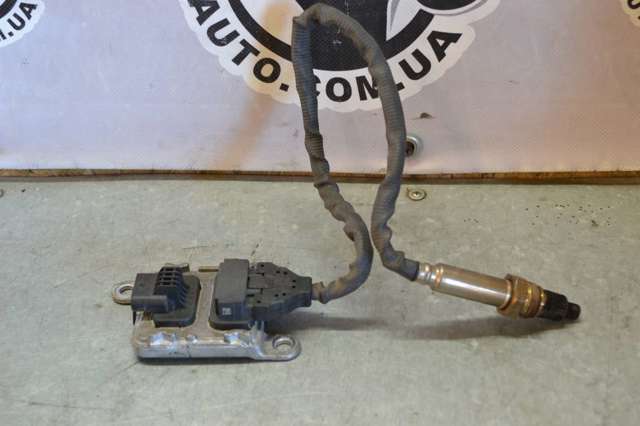 Датчик оксидів азоту NOX, передній 0009058011 MERCEDES